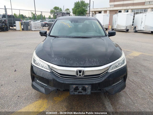Продаж на аукціоні авто 2016 Honda Accord Touring V6, vin: 1HGCR3F99GA800232, номер лоту: 20265005