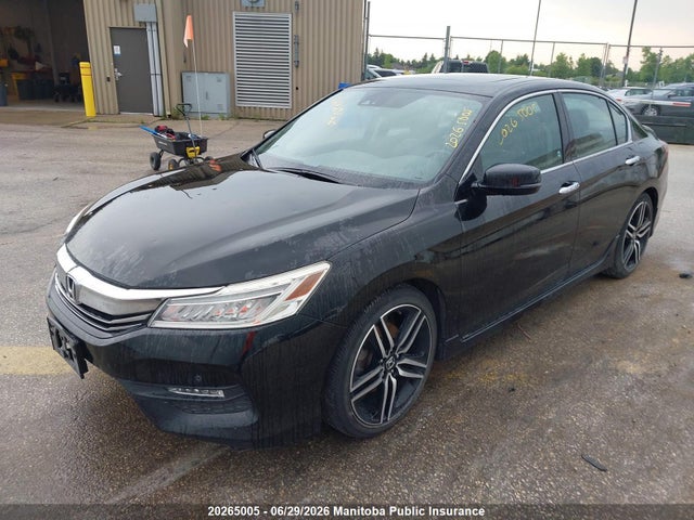 Продаж на аукціоні авто 2016 Honda Accord Touring V6, vin: 1HGCR3F99GA800232, номер лоту: 20265005