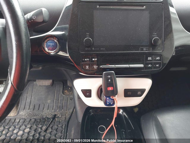 20265063 :رقم المزاد ، JTDKARFUXH3040374 vin ، 2017 Toyota Prius مزاد بيع