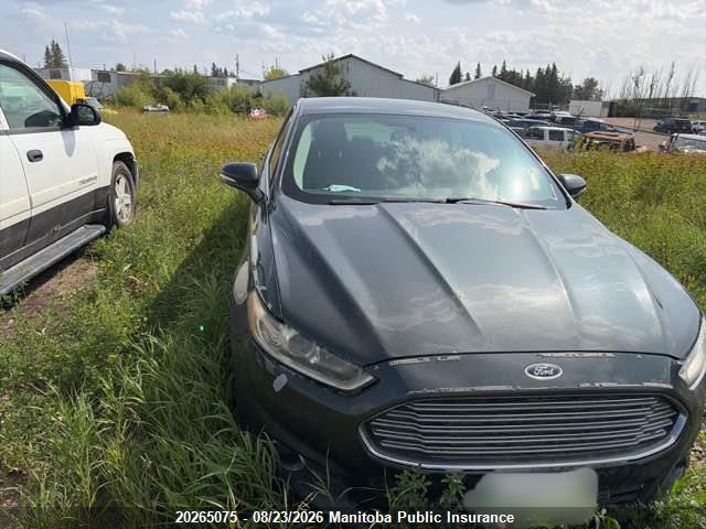 Ford FUSION SE 2015 3FA6P0H7XFR271394 Image 2