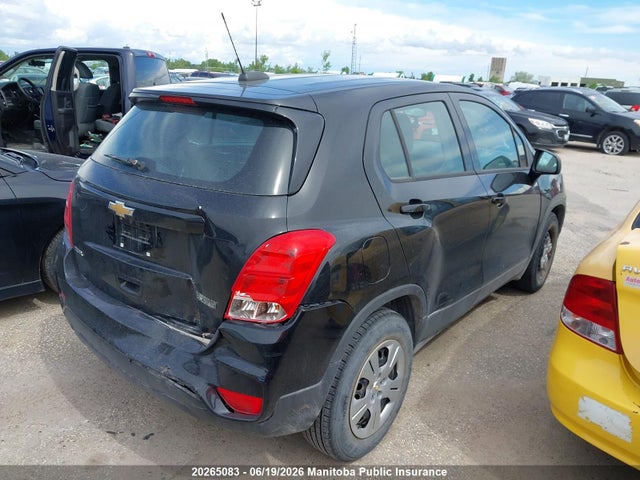 Chevrolet TRAX LS 2017 3GNCJKSB1HL284989 Image 4