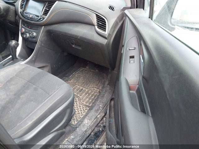 Chevrolet TRAX LS 2017 3GNCJKSB1HL284989 Image 5