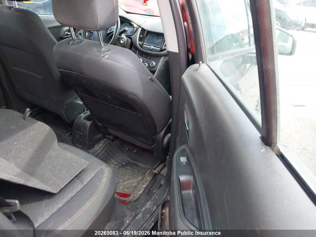 Chevrolet TRAX LS 2017 3GNCJKSB1HL284989 Image 8