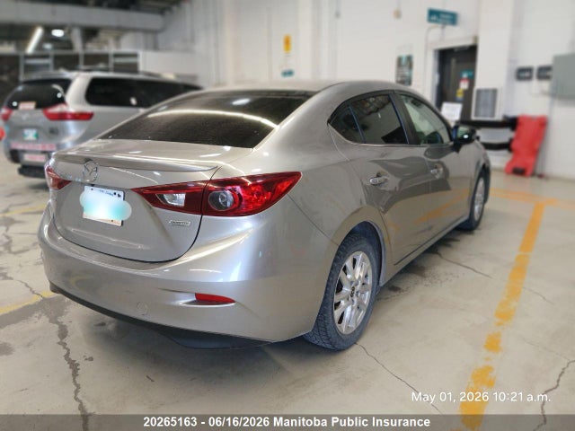 2015 Mazda Mazda3 Gx Sky მანქანა იყიდება აუქციონზე, vin: 3MZBM1V74FM213528, აუქციონის ნომერი: 20265163