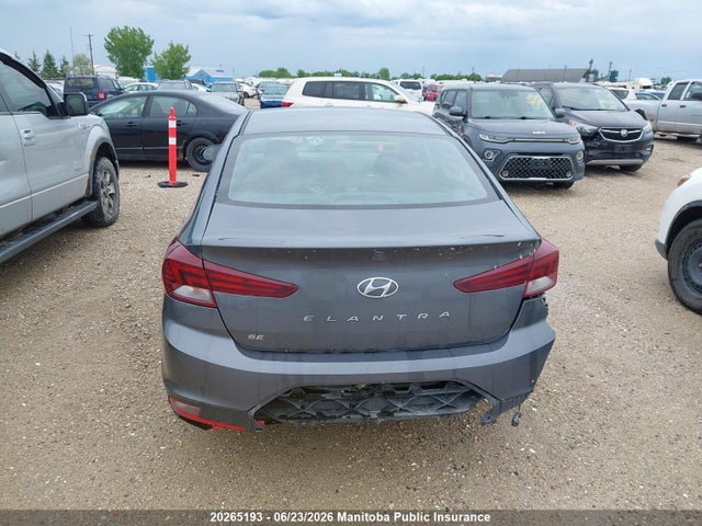 Hyundai Elantra Essential 2020 KMHD74LF0LU013926 Image 16