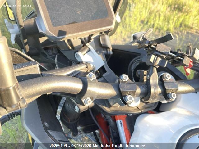 KTM 1290 Super Adventure R 2020 VBKV59409LM920288 Image 11