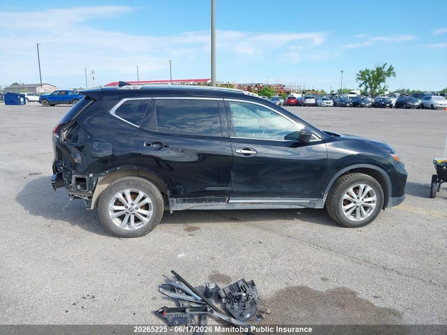 2018 Nissan Rogue S მანქანა იყიდება აუქციონზე, vin: 5N1AT2MV9JC716047, აუქციონის ნომერი: 20265225
