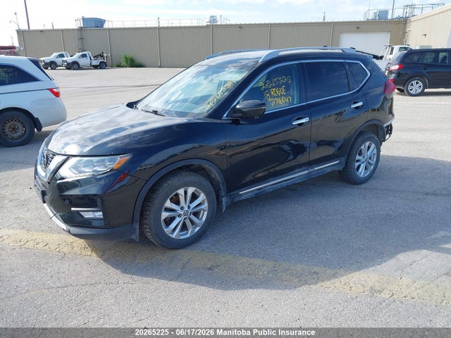 2018 Nissan Rogue S მანქანა იყიდება აუქციონზე, vin: 5N1AT2MV9JC716047, აუქციონის ნომერი: 20265225