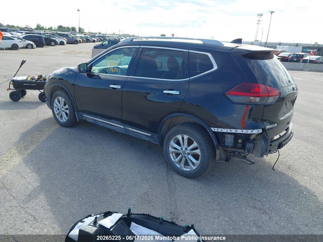 2018 Nissan Rogue S მანქანა იყიდება აუქციონზე, vin: 5N1AT2MV9JC716047, აუქციონის ნომერი: 20265225