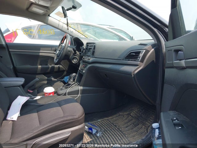 20265271 :رقم المزاد ، 5NPD74LF6HH044135 vin ، 2017 Hyundai Elantra Le مزاد بيع