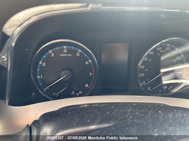 Toyota RAV4 LE 2017 2T3BFREV6HW693373 Image 7