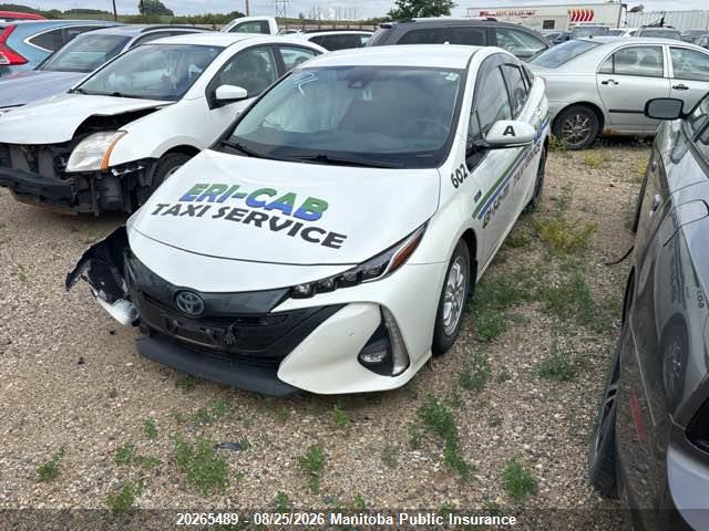 Toyota PRIUS PRIME 2020 JTDKARFP9L3122437 Image 2