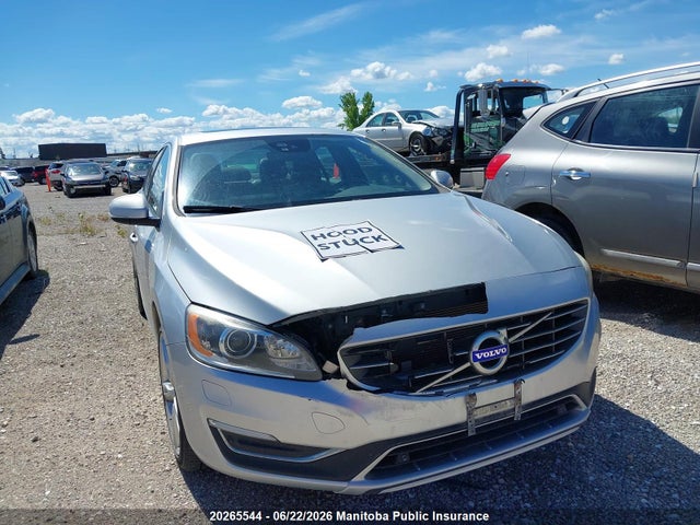 Volvo S60 T5 2016 YV1612TK2G2411375 Image 6