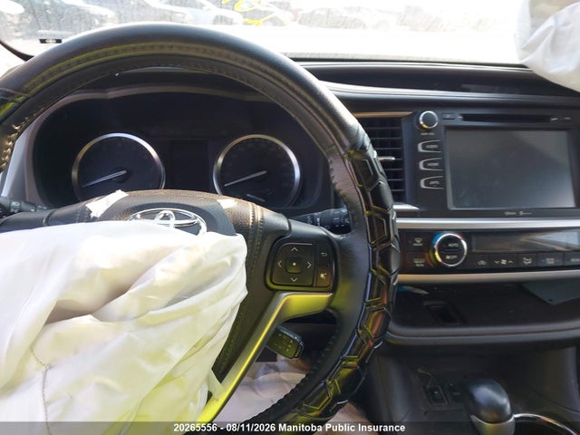 Продаж на аукціоні авто 2015 Toyota Highlander Xle V6, vin: 5TDJKRFH7FS127933, номер лоту: 20265556