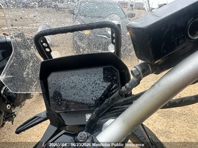 Suzuki Dl800a V-strom 2024 JS1EM14B2R7101390 Image 5
