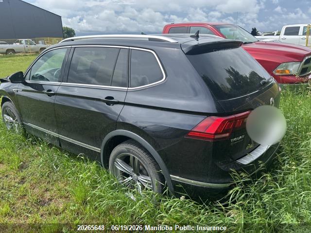 3VV4B7AX9LM119829 Volkswagen Tiguan Highline 2.0 Tsi