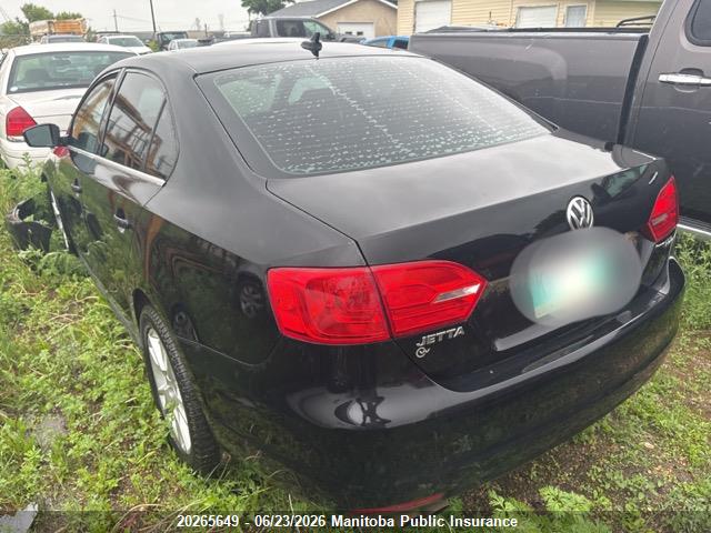 20265649 :رقم المزاد ، 3VWLL7AJ1DM412822 vin ، 2013 Volkswagen Jetta 2.0 Tdi مزاد بيع
