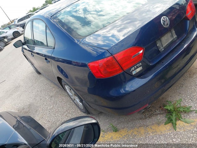2014 Volkswagen Jetta 2.0 მანქანა იყიდება აუქციონზე, vin: 3VW1K7AJ4EM247084, აუქციონის ნომერი: 20265651