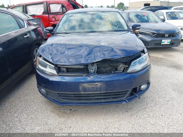 2014 Volkswagen Jetta 2.0 მანქანა იყიდება აუქციონზე, vin: 3VW1K7AJ4EM247084, აუქციონის ნომერი: 20265651