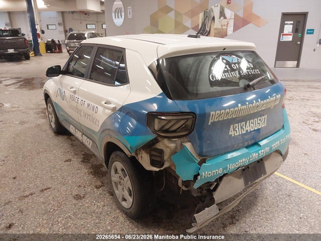 Hyundai Venue Essential 2025 KMHRB8A33SU418150 Image 3