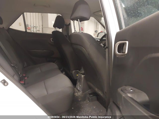 Hyundai Venue Essential 2025 KMHRB8A33SU418150 Image 8