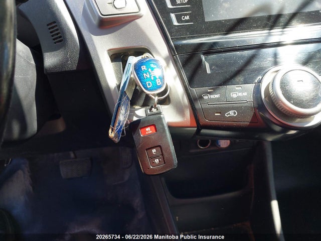 20265734 :رقم المزاد ، JTDZN3EU5HJ073019 vin ، 2017 Toyota Prius V مزاد بيع