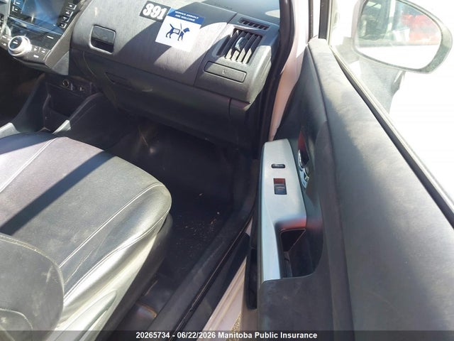 20265734 :رقم المزاد ، JTDZN3EU5HJ073019 vin ، 2017 Toyota Prius V مزاد بيع
