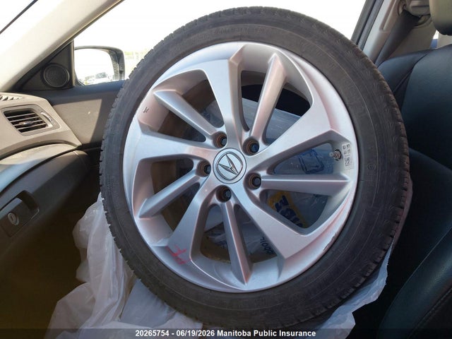 19UDE2F77HA801759 Acura ILX