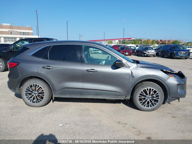 1FMCU0EZ8NUB55061 Ford Escape Se Hybrid