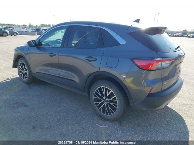 1FMCU0EZ8NUB55061 Ford Escape Se Hybrid