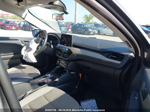 1FMCU0EZ8NUB55061 Ford Escape Se Hybrid