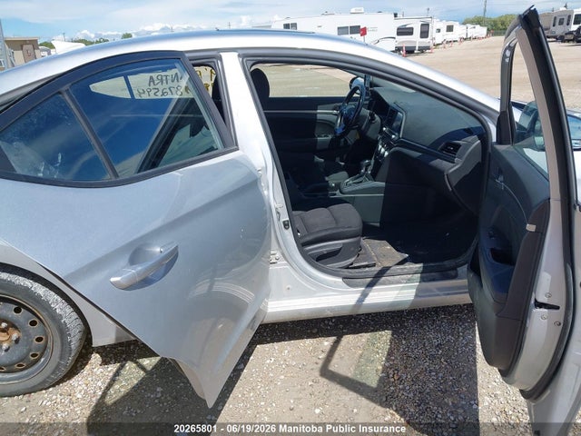 2019 Hyundai Elantra Preferred მანქანა იყიდება აუქციონზე, vin: KMHD84LF6KU872594, აუქციონის ნომერი: 20265801