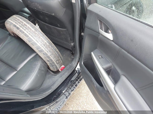 20265825 :رقم المزاد ، 1HGCP3F89AA801028 vin ، 2010 Honda Accord Ex-l V6 مزاد بيع