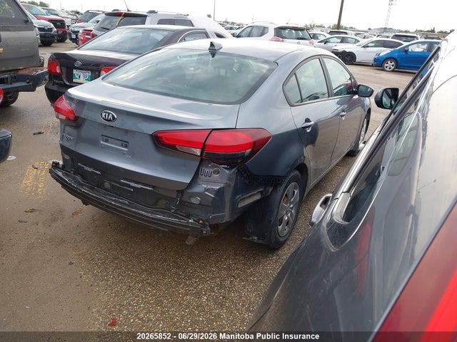 KIA FORTE LX 2017 3KPFL4A74HE146053 Image 4
