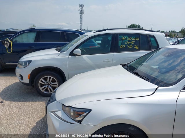 WVGJV3AX5EW585600 Volkswagen Tiguan 2.0 Tsi