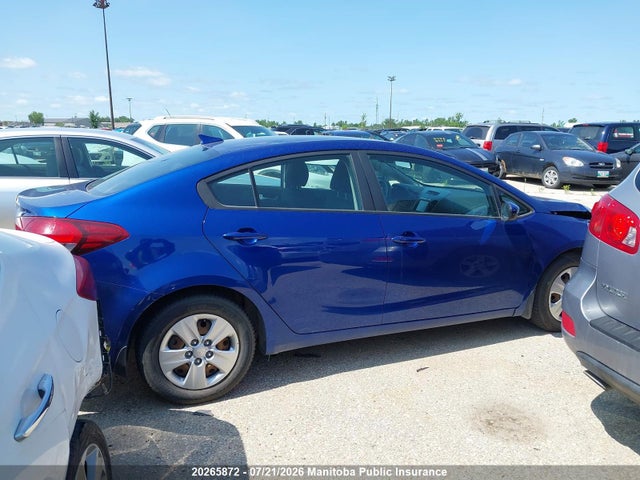 KIA FORTE LX 2017 3KPFL4A77HE009415 Image 13
