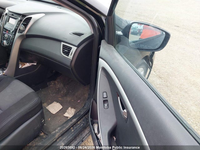 20265892 :رقم المزاد ، KMHD25LH3EU183884 vin ، 2014 Hyundai Elantra Gt مزاد بيع