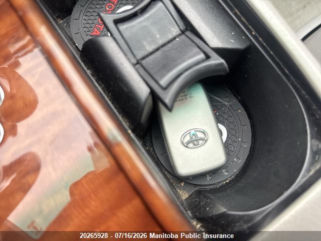 20265928 :رقم المزاد ، 4T1BF3EK4AU050361 vin ، 2010 Toyota Camry Xle مزاد بيع