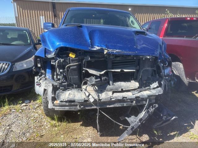 1C6RR7UT4HS773801 Dodge Ram 1500 Sport Crew Cab