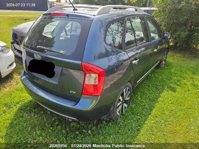 20265956 :رقم المزاد ، KNAHH8C81B7364320 vin ، 2011 Kia Rondo Ex مزاد بيع