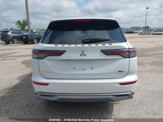 Mitsubishi Outlander Se 2025 JA4J4VA85SZ621544 Image 16