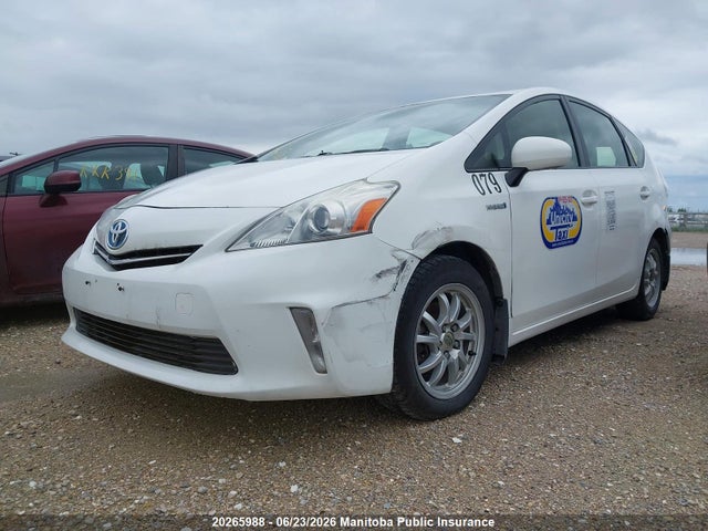 Toyota PRIUS V 2014 JTDZN3EU2E3311389 Image 6