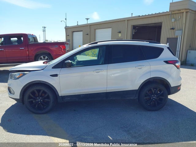 Ford ESCAPE SE 2018 1FMCU0GD1JUD23926 Image 14