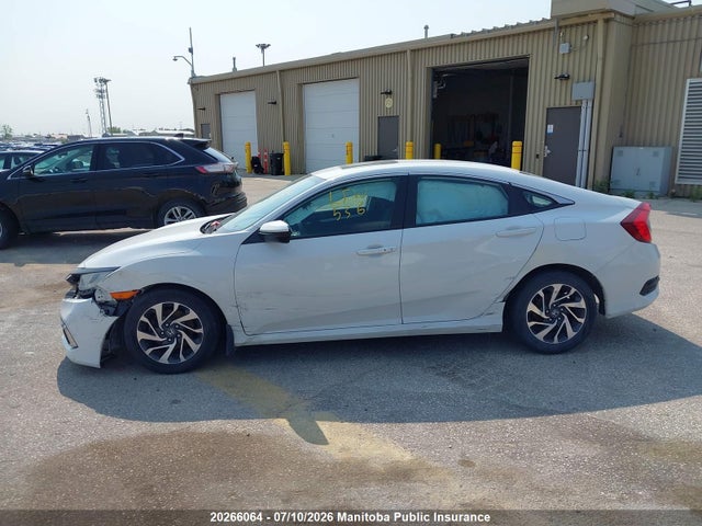20266064 :رقم المزاد ، 2HGFC2F70KH030682 vin ، 2019 Honda Civic Ex مزاد بيع