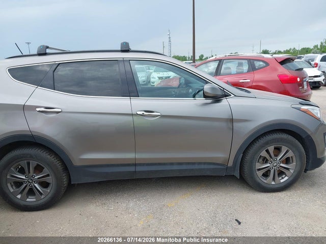 Продажа на аукционе авто 2014 Hyundai Santa Fe 2.0t, vin: 5XYZUDLA4EG201733, номер лота: 20266136