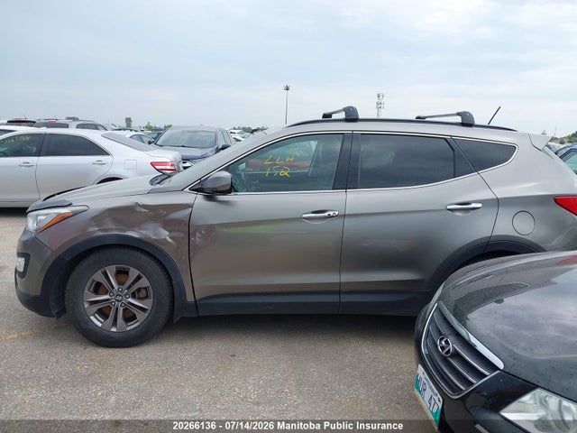 Продажа на аукционе авто 2014 Hyundai Santa Fe 2.0t, vin: 5XYZUDLA4EG201733, номер лота: 20266136