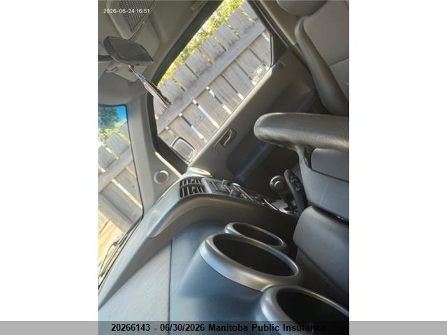 2006 Honda Element Y Package მანქანა იყიდება აუქციონზე, vin: 5J6YH28786L800684, აუქციონის ნომერი: 20266143