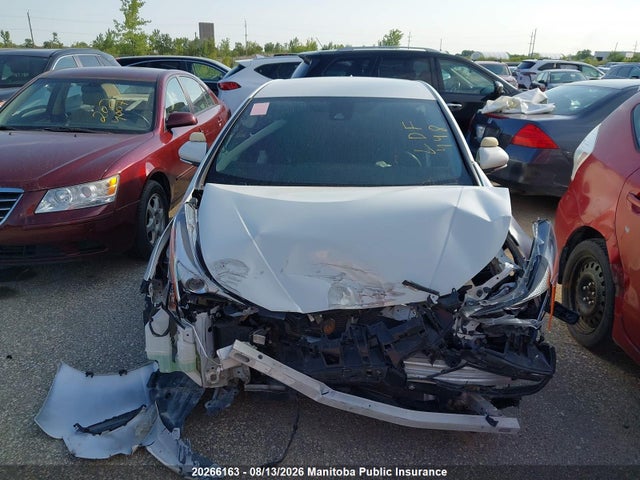 Toyota Prius 2018 JTDKBRFU4J3059182 Image 13