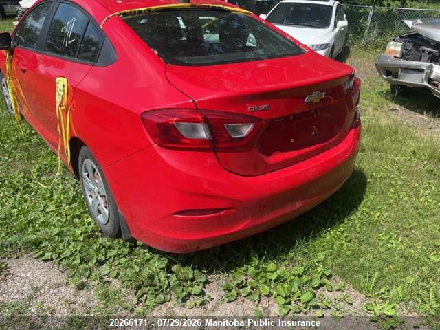 20266171 :رقم المزاد ، 1G1BC5SM9J7148629 vin ، 2018 Chevrolet Cruze Ls Turbo مزاد بيع