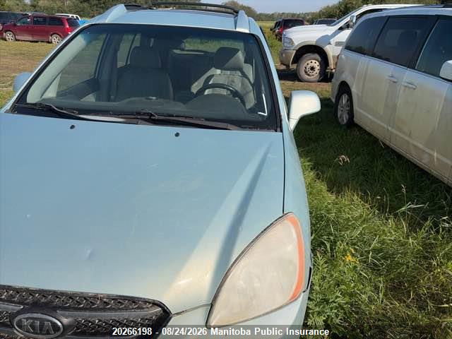 20266198 :رقم المزاد ، KNAFG526877083230 vin ، 2007 Kia Rondo Ex V6 مزاد بيع